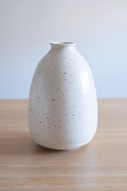 Limited Vase in Quartz Speckled